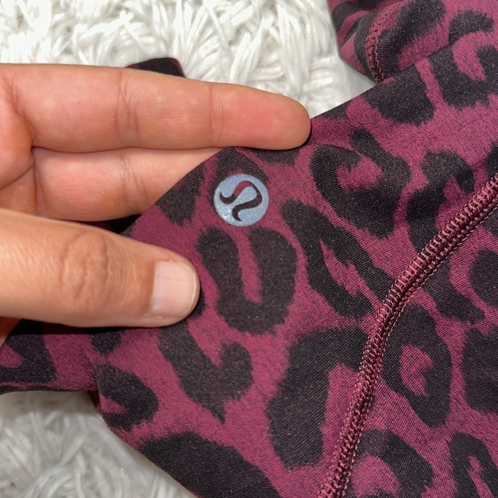Lululemon lab Everlux Jacquard Training Tight 26" Leopardo Jacquard Pomegranate - Picture 6 of 7